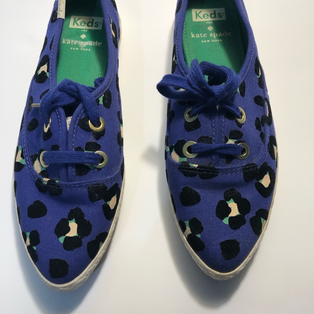 Kate Spade Keds purple leopard print canvas pointer sneakers  size 6 women’s